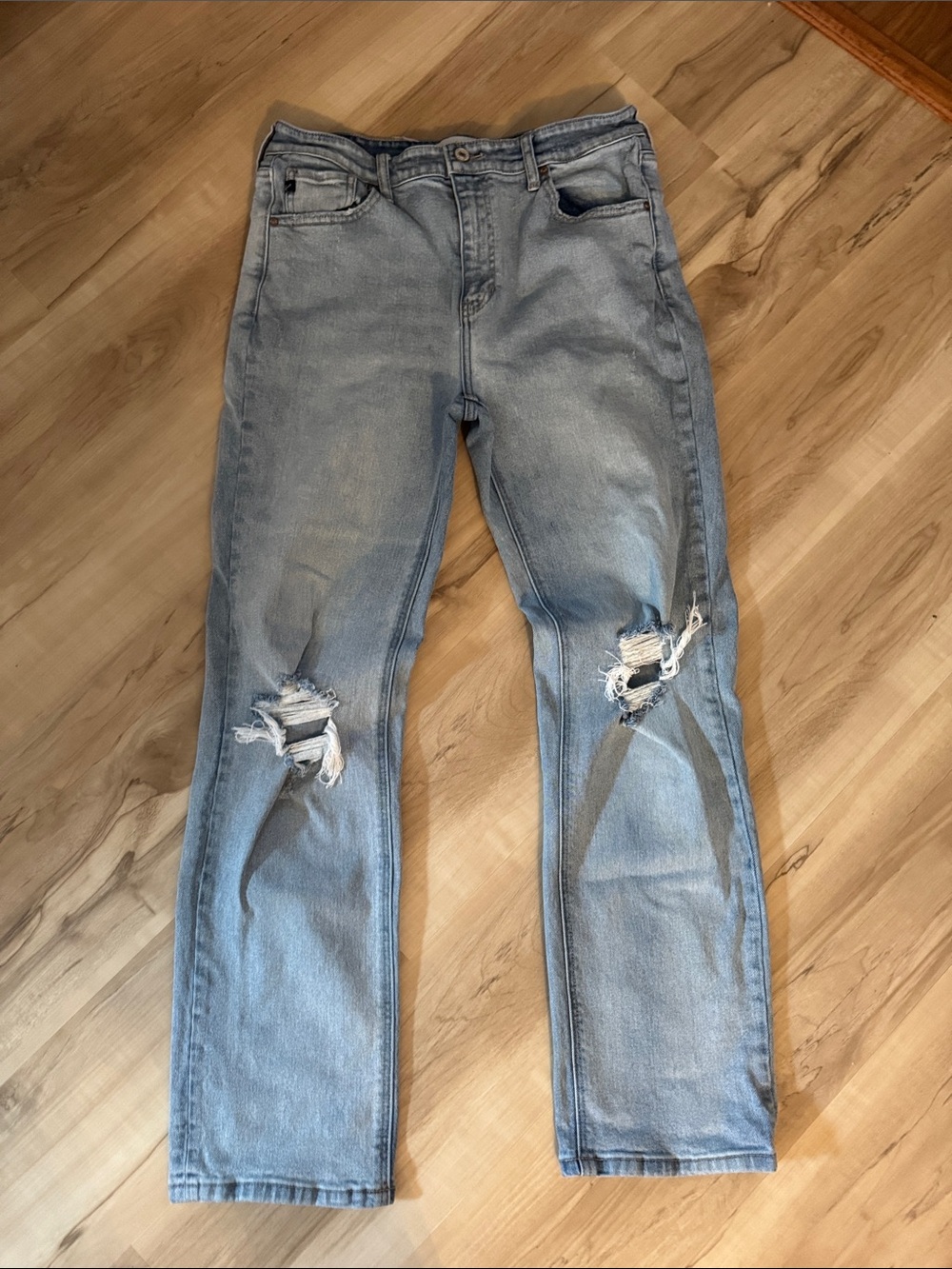 KanCan Light Blue Distressed Womens Jeans